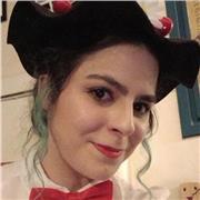 Ciao! Mi ciamo Maria Rita, ho 25 anni e sono una studentessa di lettere moderne. Sono una persona paziente e disponibile. Studio recitazione dall'età di 16 anni, ho fatto anche uno studio specifico sul mimo e sulla clownerie. Grazie al teatro riesco ad ad